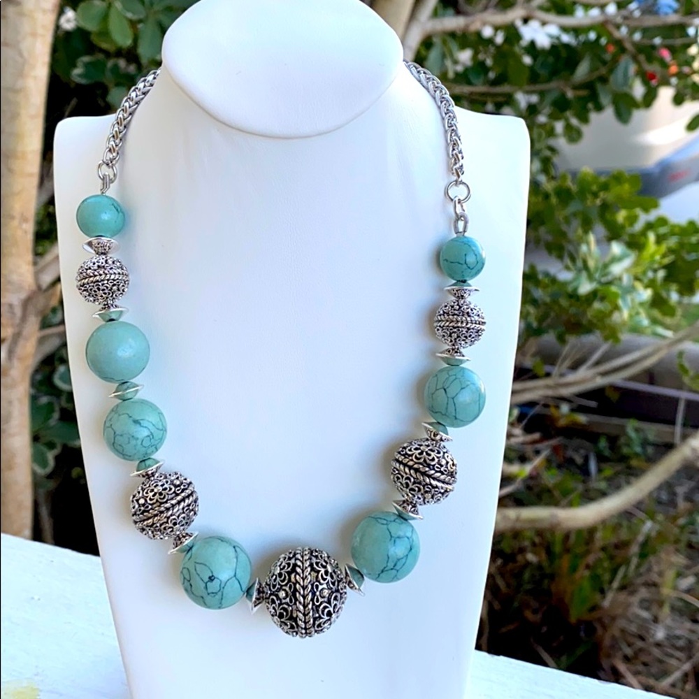 Scroll & Vine Statement Neclace